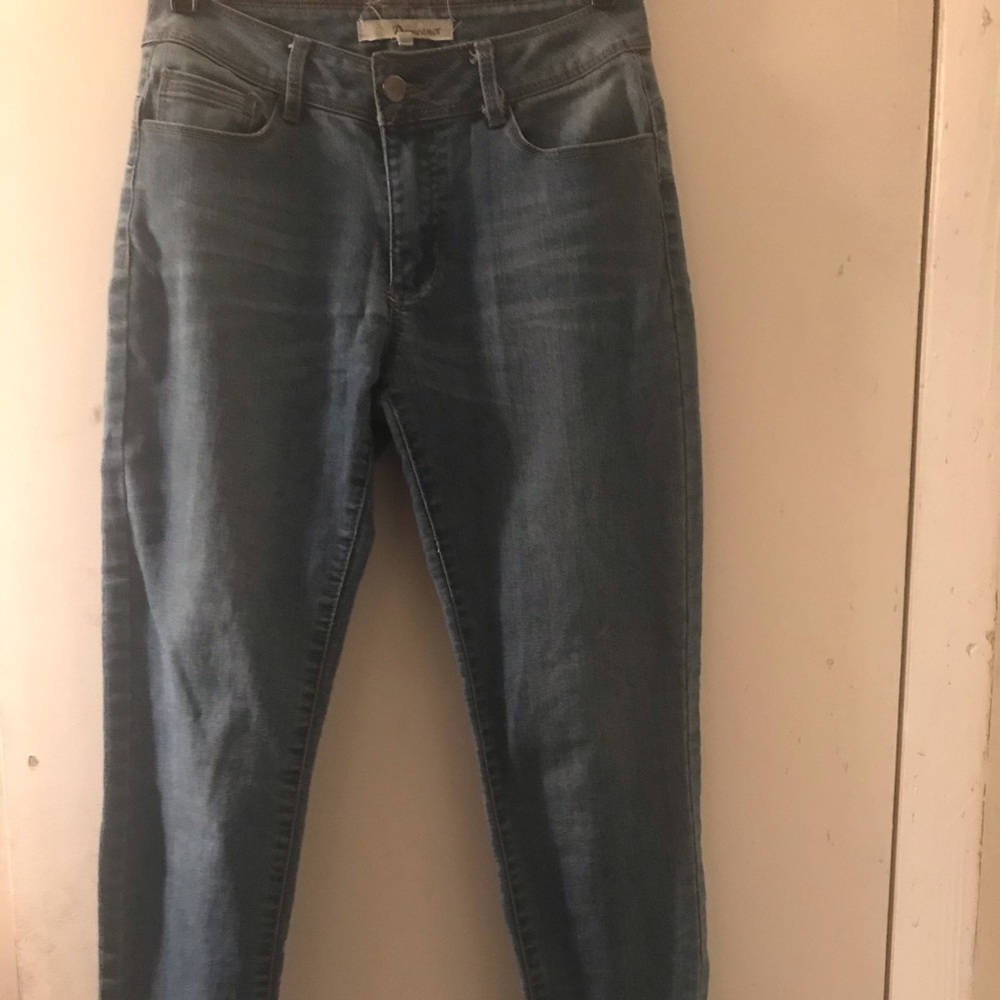 ⭐️Blue jean pants; worn once!